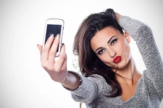 Perché si fanno i selfie psicologia