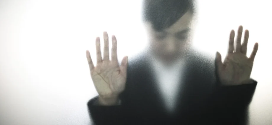 Come liberarsi da dipendenza affettiva emotiva