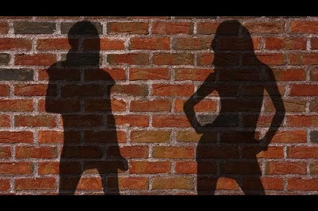 Smettere di idealizzare una persona psicologia